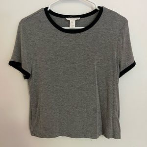 Forever 21 Cropped T-Shirt